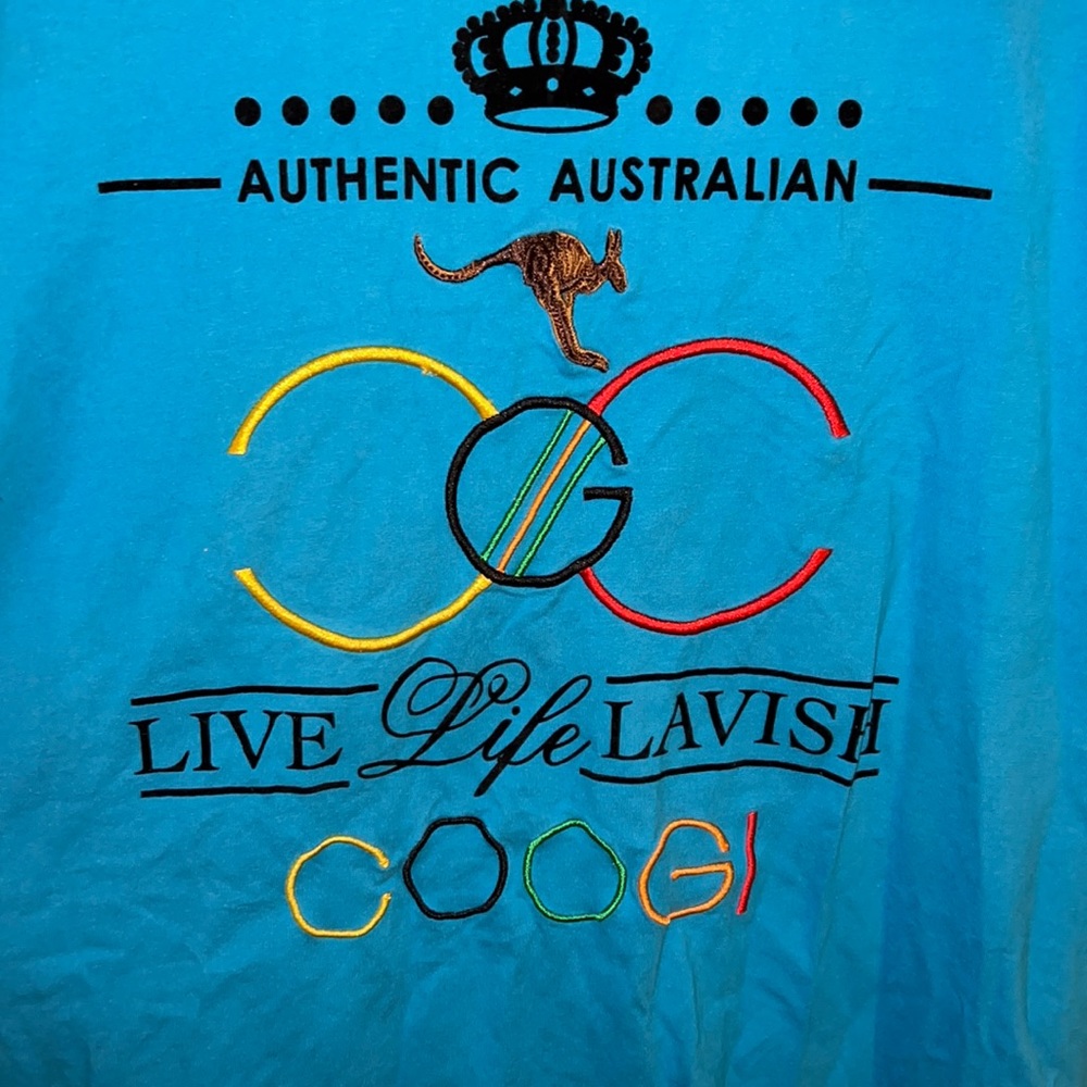 Coogi life lavish authentic Australian design embroidered T-shirt